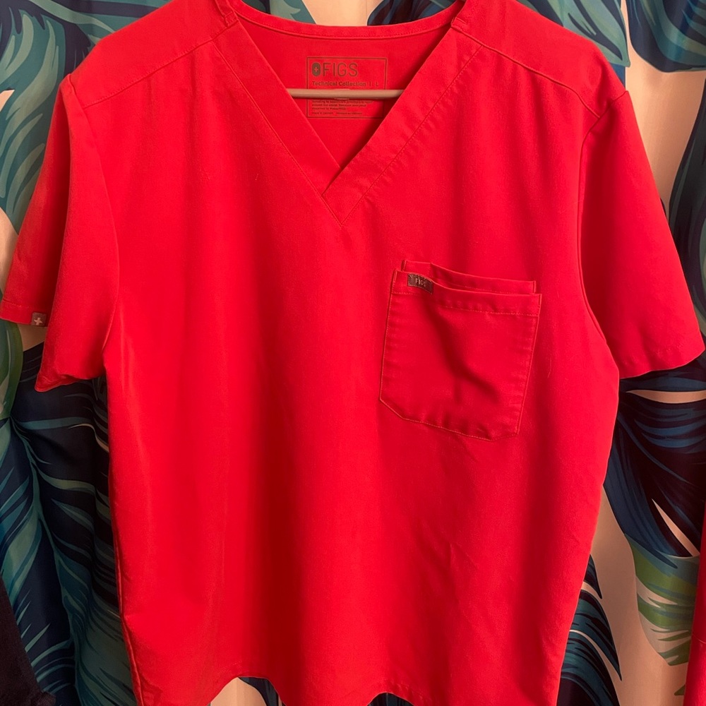 Men’s L FIGS Tansen Jogger scrubs - limited edition!